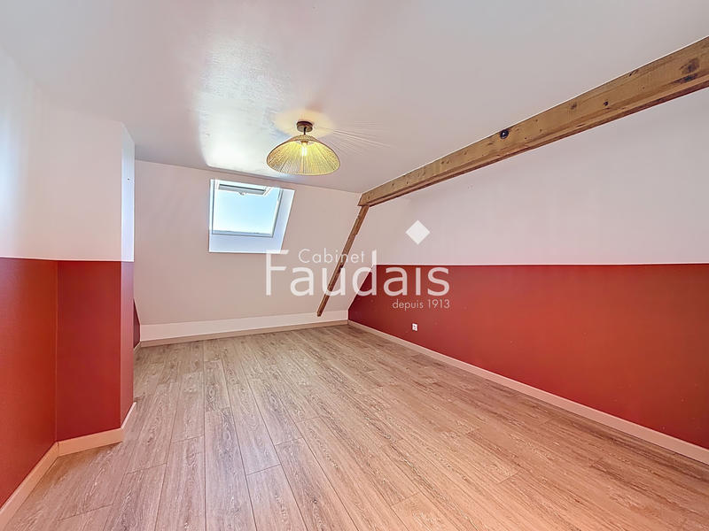 Maison - 144 m² - 6 pièces