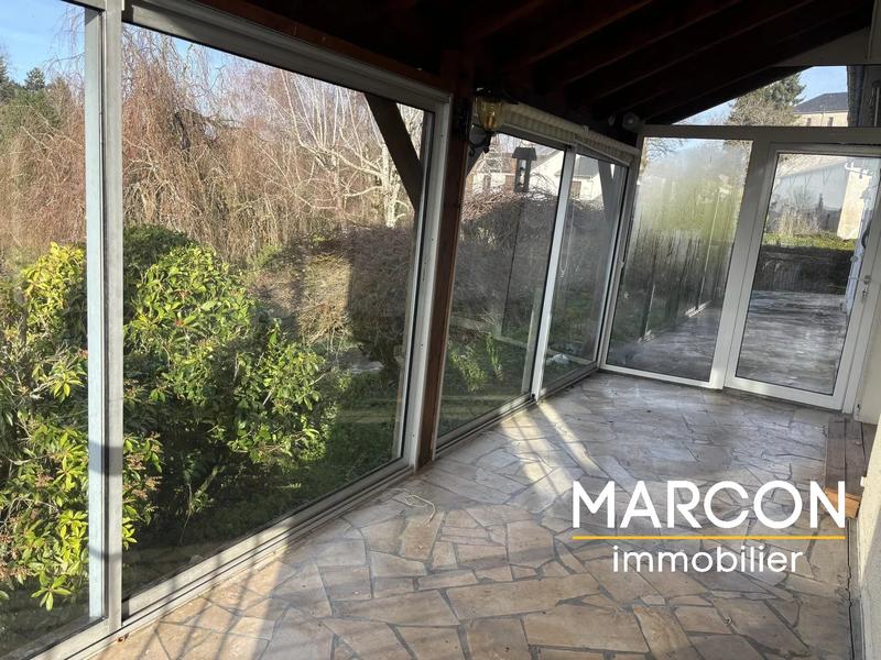 Propriété - 277 m² - 12 pièces