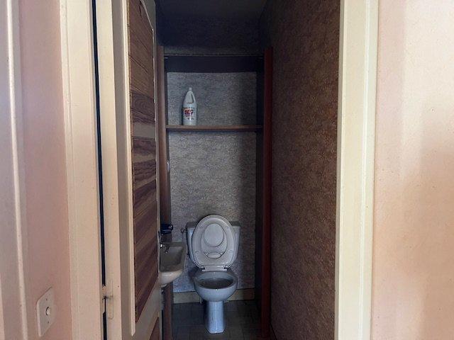 Maison - 101 m² - 6 pièces