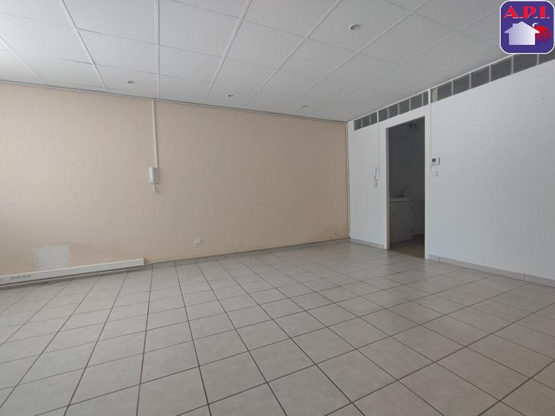 Bureau - 45 m² - 2 pièces