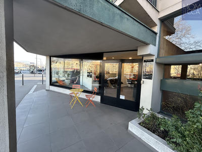 Fonds de commerce - Magasins - 50 m²