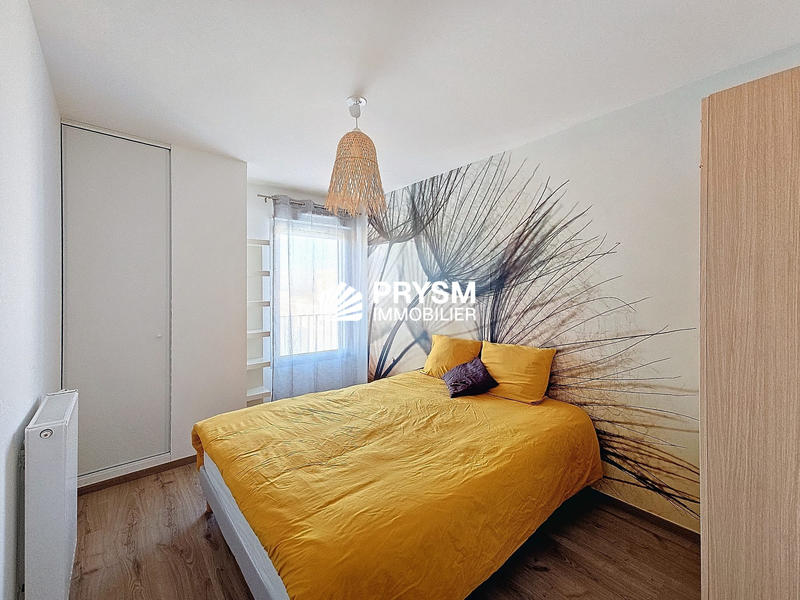 Appartement - 80 m² - 4 pièces