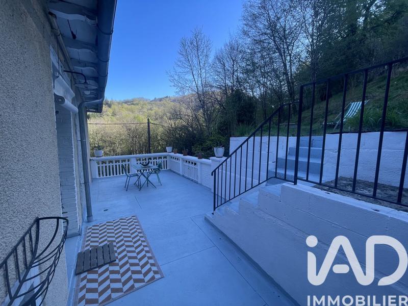 Maison - 172 m² - 9 pièces