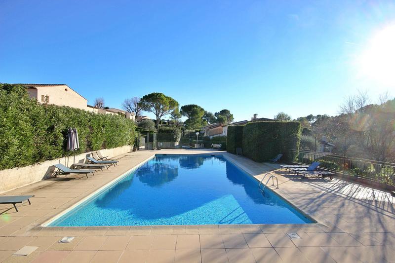 Maison - 111 m² - 5 pièces