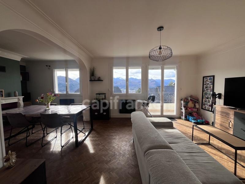 Maison - 133 m² - 6 pièces