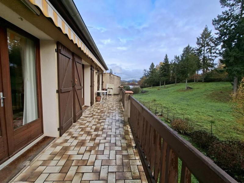 Maison - 95 m² - 5 pièces