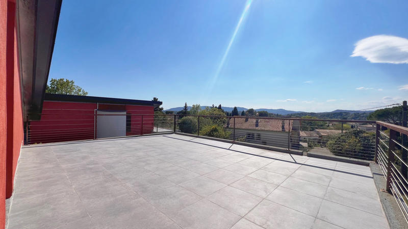 Villa - 340 m² - 5 pièces