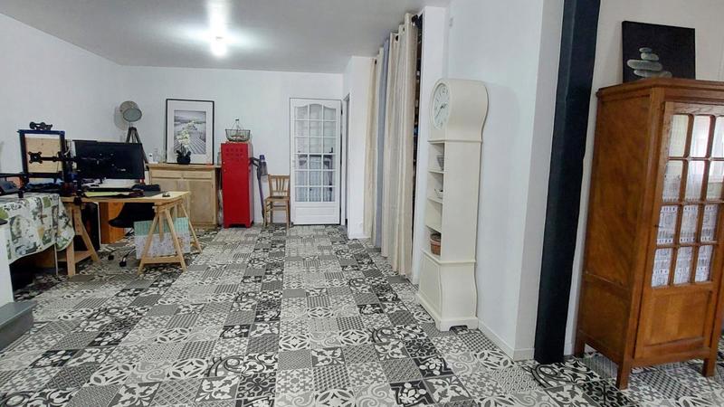 Maison - 195 m² - 6 pièces