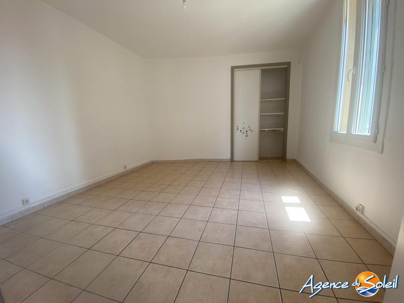 Appartement - 80 m² - 3 pièces