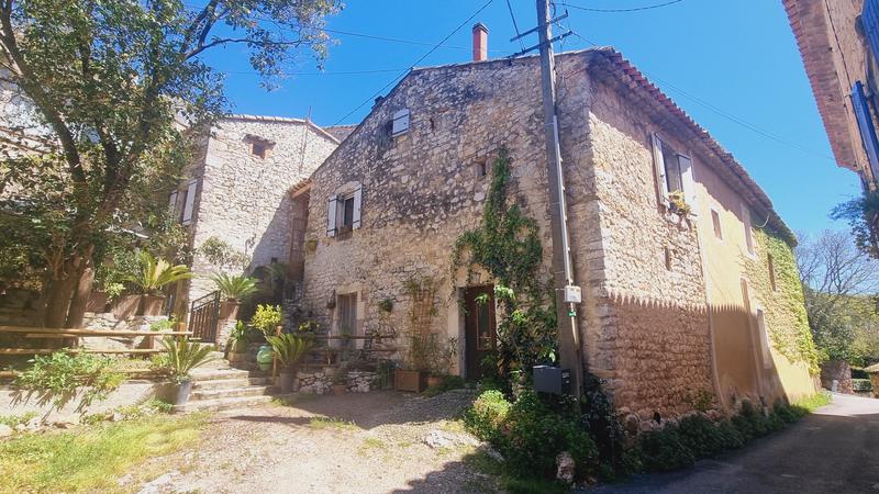 Maison de village - 93 m² - 5 pièces