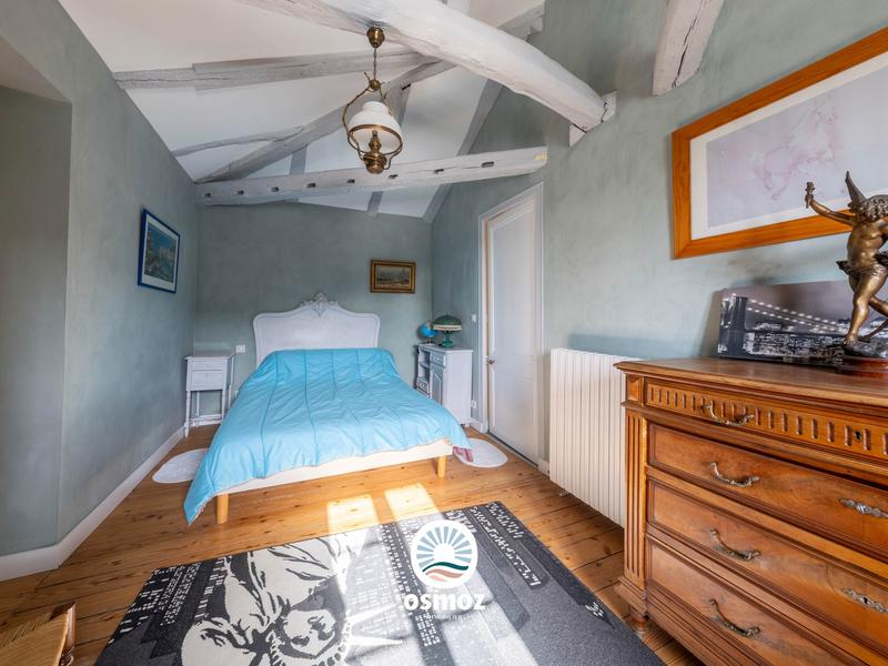 Maison - 450 m² - 14 pièces