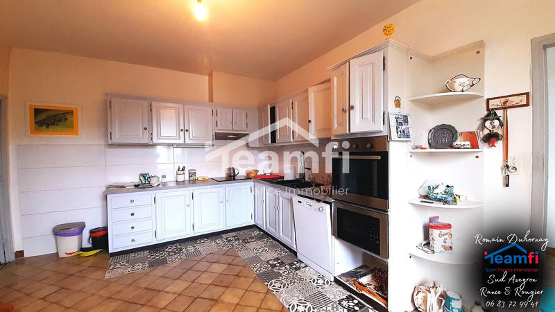 Maison - 151 m² - 8 pièces