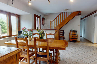 Maison - 157 m² - 7 pièces