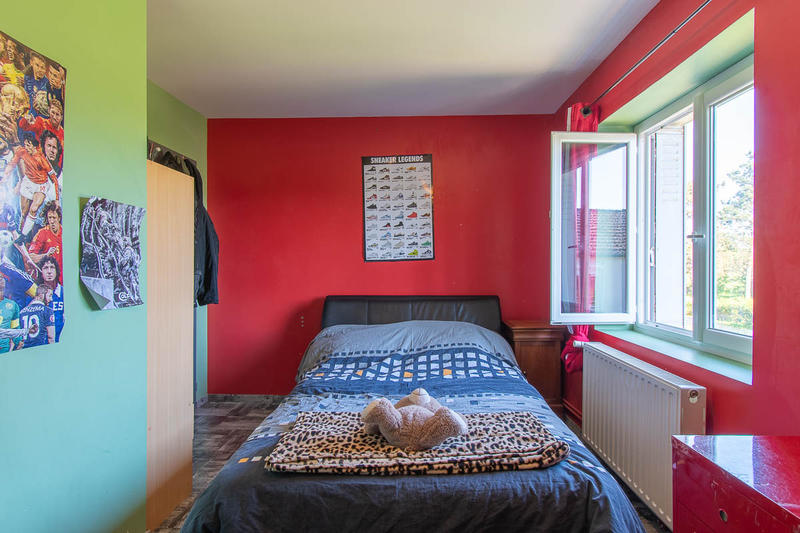 Maison - 95 m² - 5 pièces