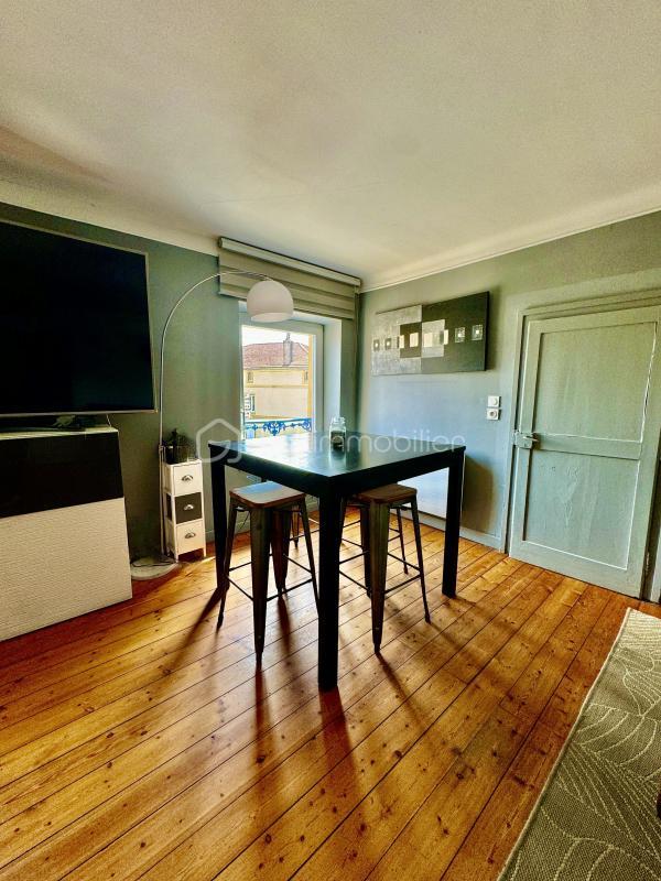 Immeuble - 285 m² - 15 pièces