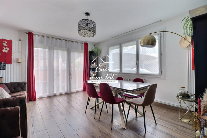 Maison - 85 m² - 4 pièces