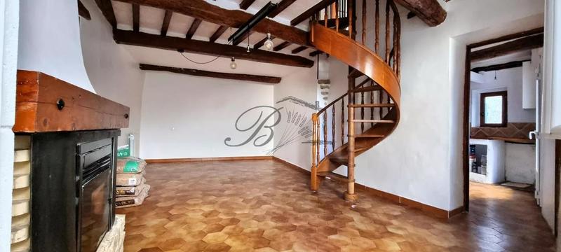 Maison de village - 85 m² - 4 pièces