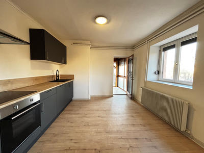 Appartement - 103 m² - 4 pièces