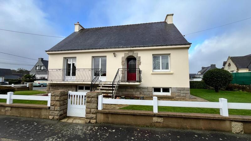 Maison - 90 m² - 3 pièces