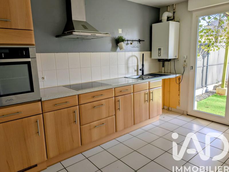 Maison - 96 m² - 5 pièces