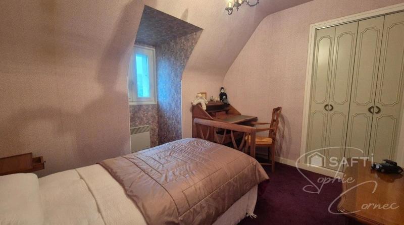 Maison - 162 m² - 7 pièces