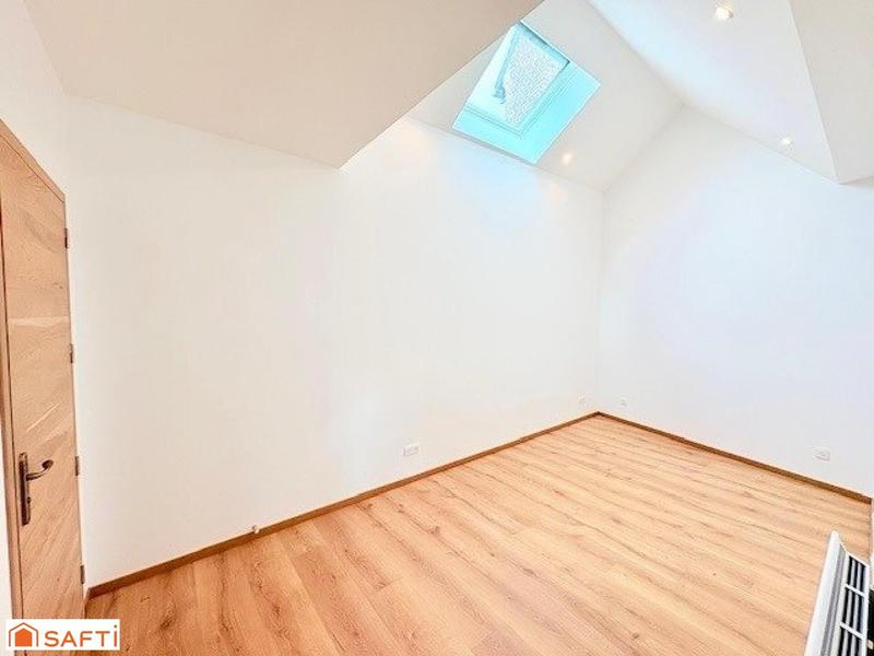 Maison - 102 m² - 5 pièces