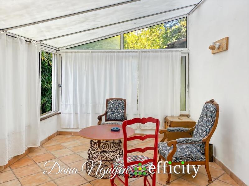 Mas - 259 m² - 9 pièces