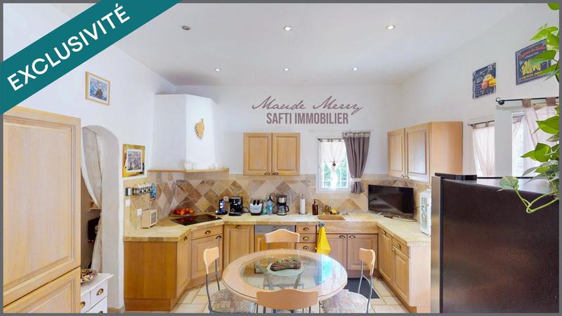 Maison - 230 m² - 6 pièces