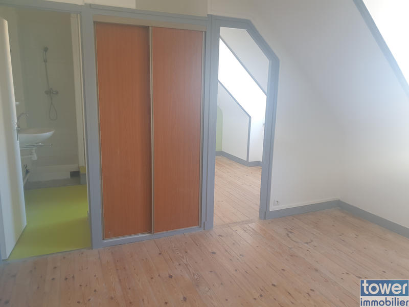 Local commercial - 1 260 m²