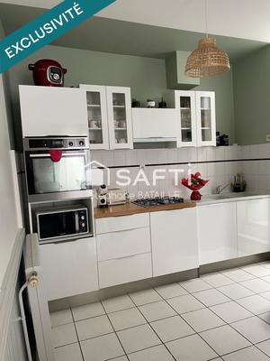 Maison de ville - 88 m² - 4 pièces