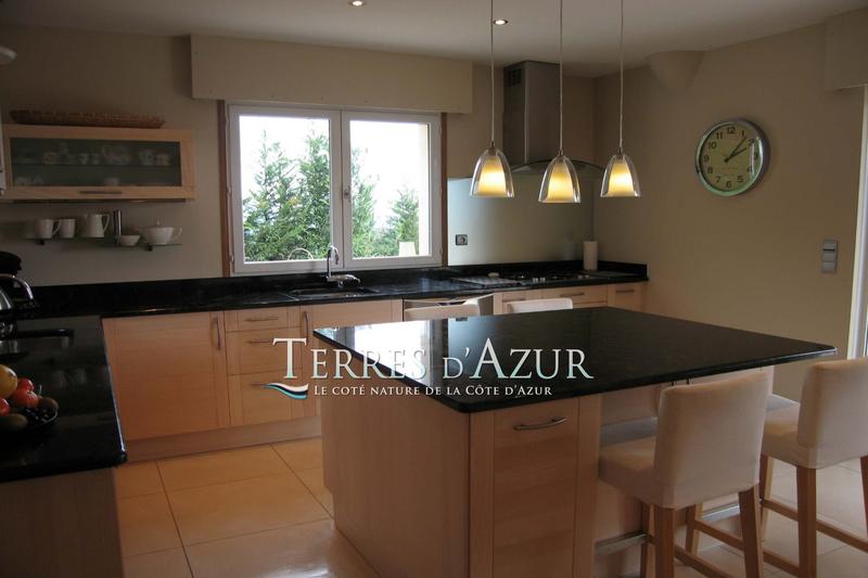 Villa - 263 m² - 7 pièces