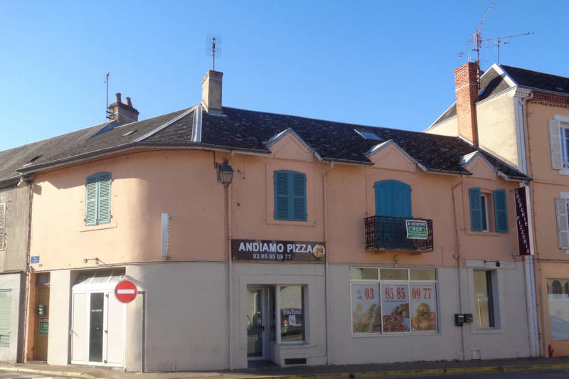 Immeuble - 200 m² - 4 pièces