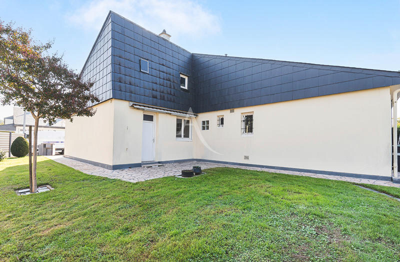 Maison - 123 m² - 6 pièces