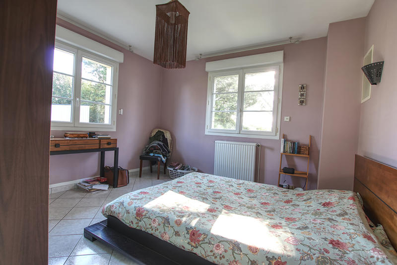 Maison - 207 m² - 7 pièces