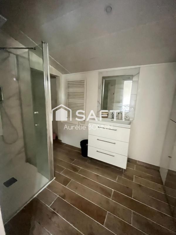 Maison - 83 m² - 5 pièces