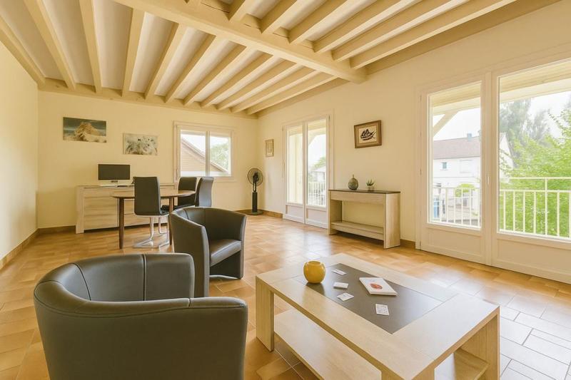 Bureau - 184 m² - 10 pièces