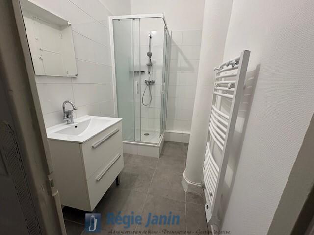 Appartement - 86 m² - 3 pièces