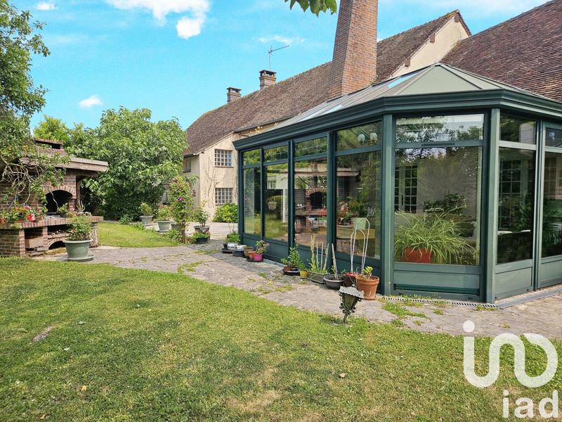 Maison - 381 m² - 11 pièces