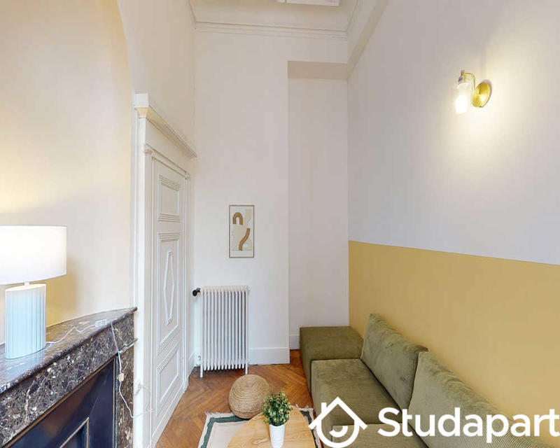 Chambre - 110 m² - 1 pièce