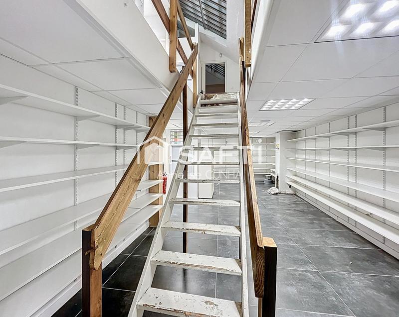 Local commercial - 423 m² - 11 pièces