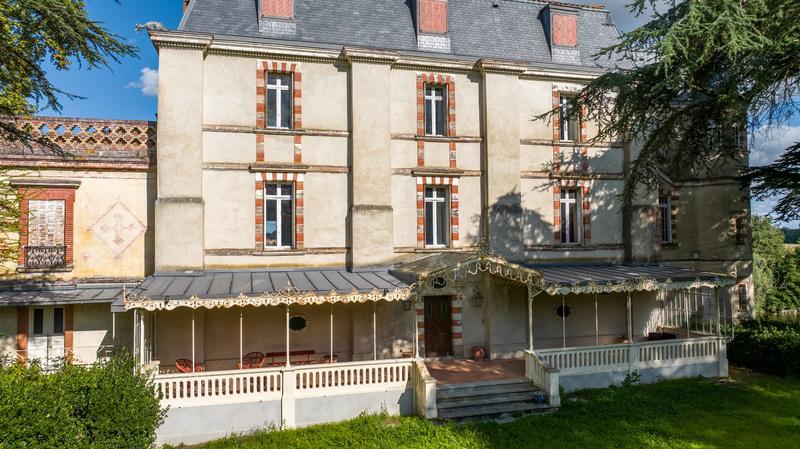 Château - 1 000 m² - 10 pièces