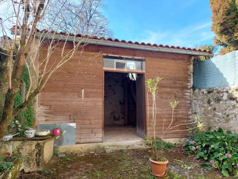 Maison de ville - 105 m² - 6 pièces