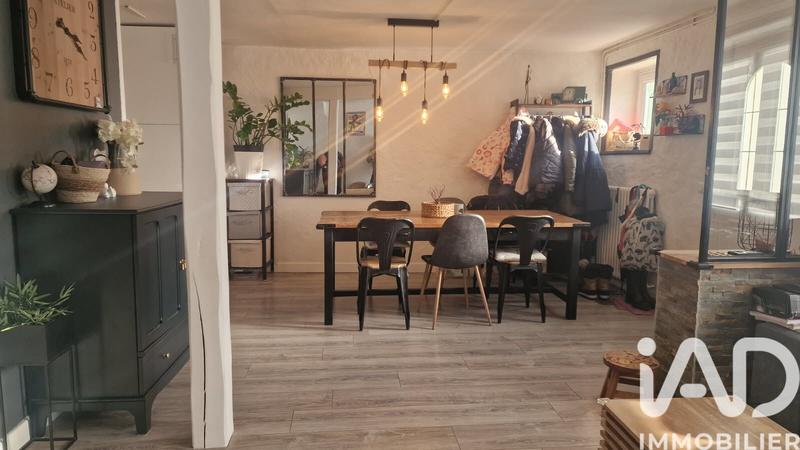 Maison - 98 m² - 6 pièces