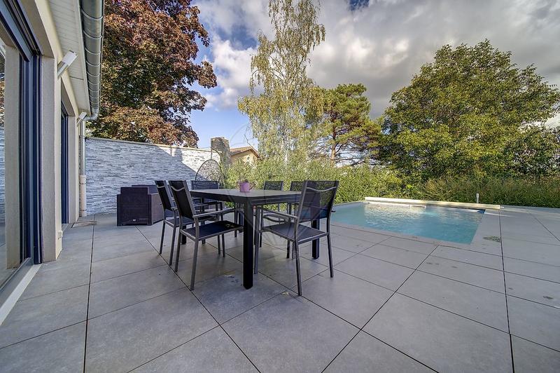 Maison - 160 m² - 6 pièces