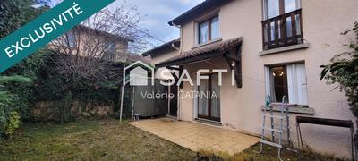 Maison - 89 m² - 5 pièces