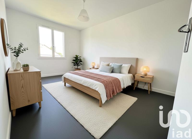 Maison - 95 m² - 4 pièces