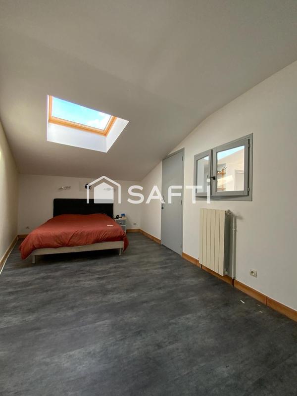 Maison - 180 m² - 11 pièces