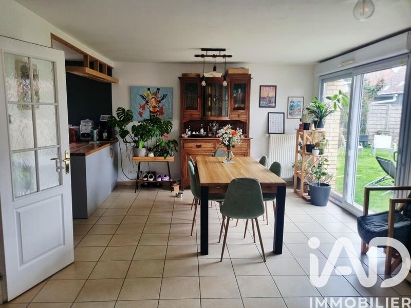 Maison - 90 m² - 4 pièces