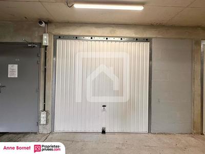 Parking / Garage - 16 m²