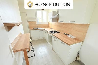 Appartement - 85 m² - 5 pièces